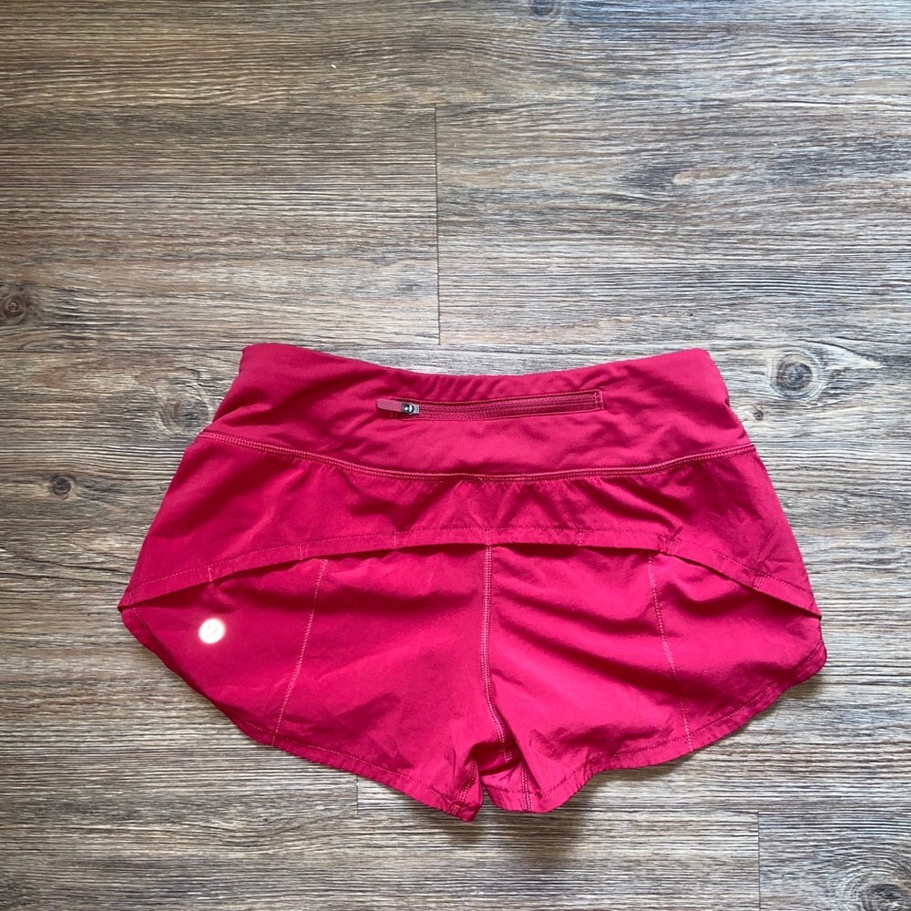 Lululemon Speed Up Short 2.5” Scarlet - Rare